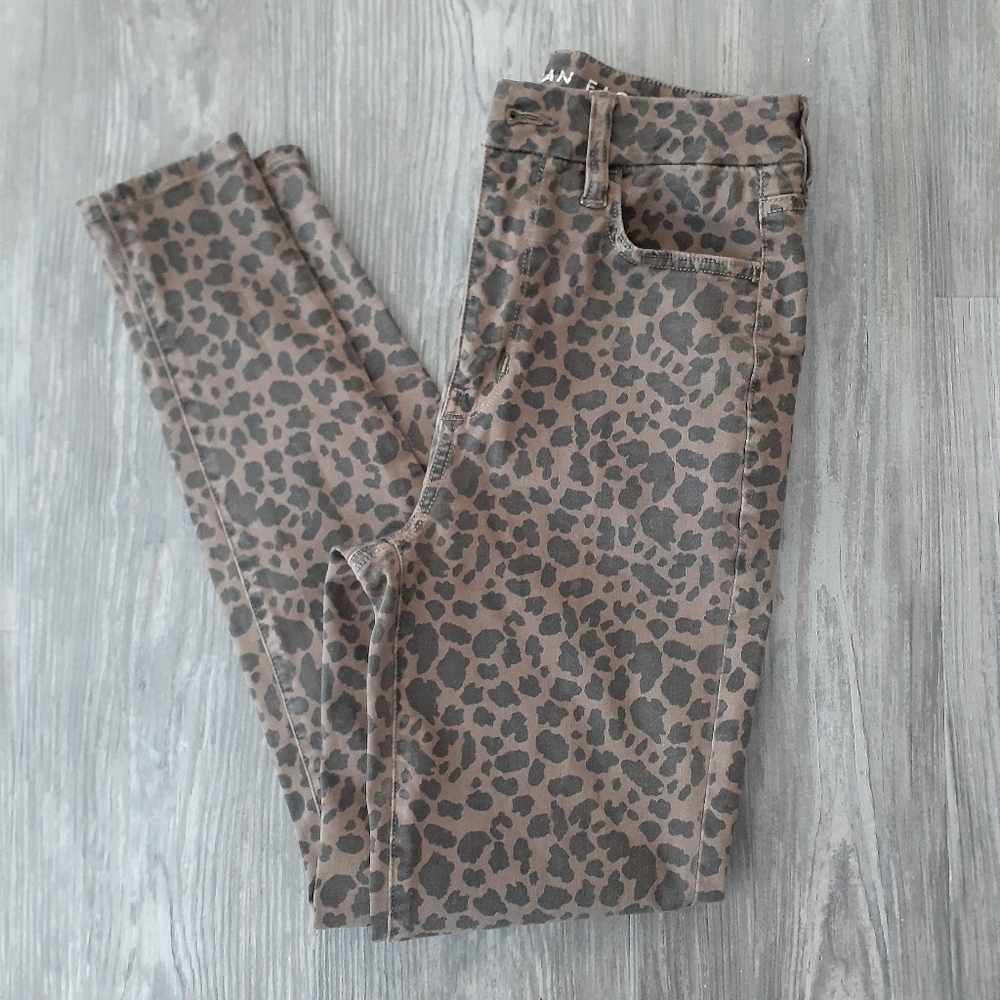 American Eagle Curvy Super High Rise Jeggings